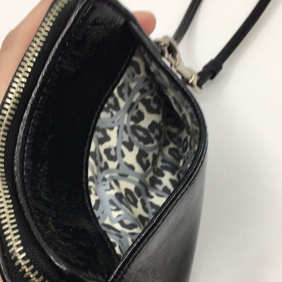 Coach Poppy Black Patent Leather Square Wristlet with Metallic Silver Lettering - Picture 7 of 16